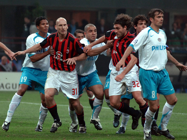 Beeld van oktober 2005, de meest recente CL-ontmoeting in San Siro tussen AC Milan en PSV.