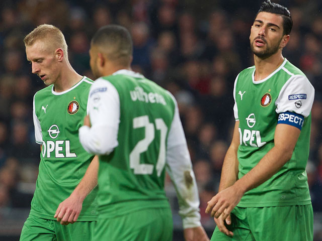 Zure gezichten bij Feyenoord: ondanks een prima start is de bekeruitschakeling een feit.