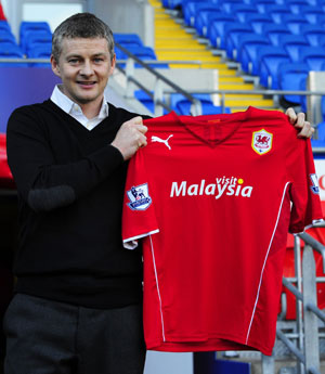 Ole Gunnar Solskjær (40) werd begin dit jaar benoemd als de nieuwe manager van Cardiff City. Daar volgt hij de ontslagen Malky Mackay op.