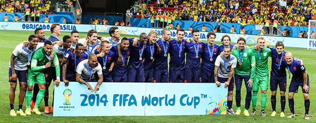 Oranje heeft de bronzen plak in ontvangst genomen na de winst in de troostfinale.