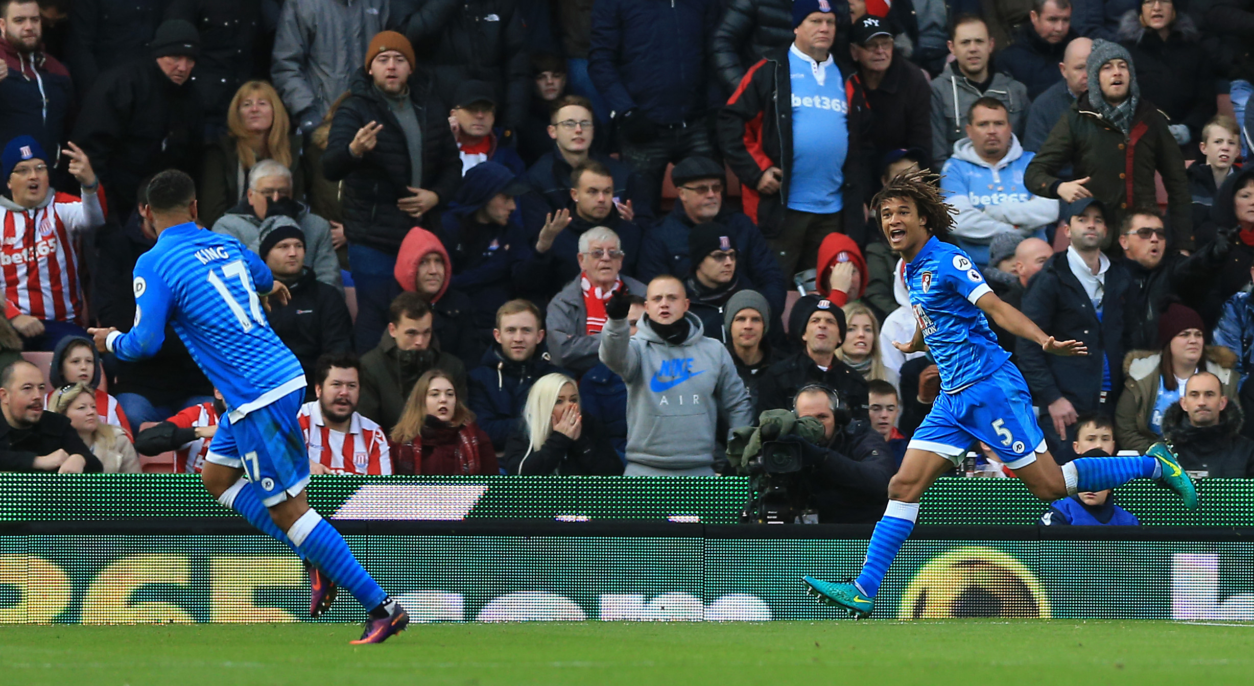Nathan Aké bezorgde Bournemouth eerder dit seizoen een zege op bezoek bij Stoke City (0-1).