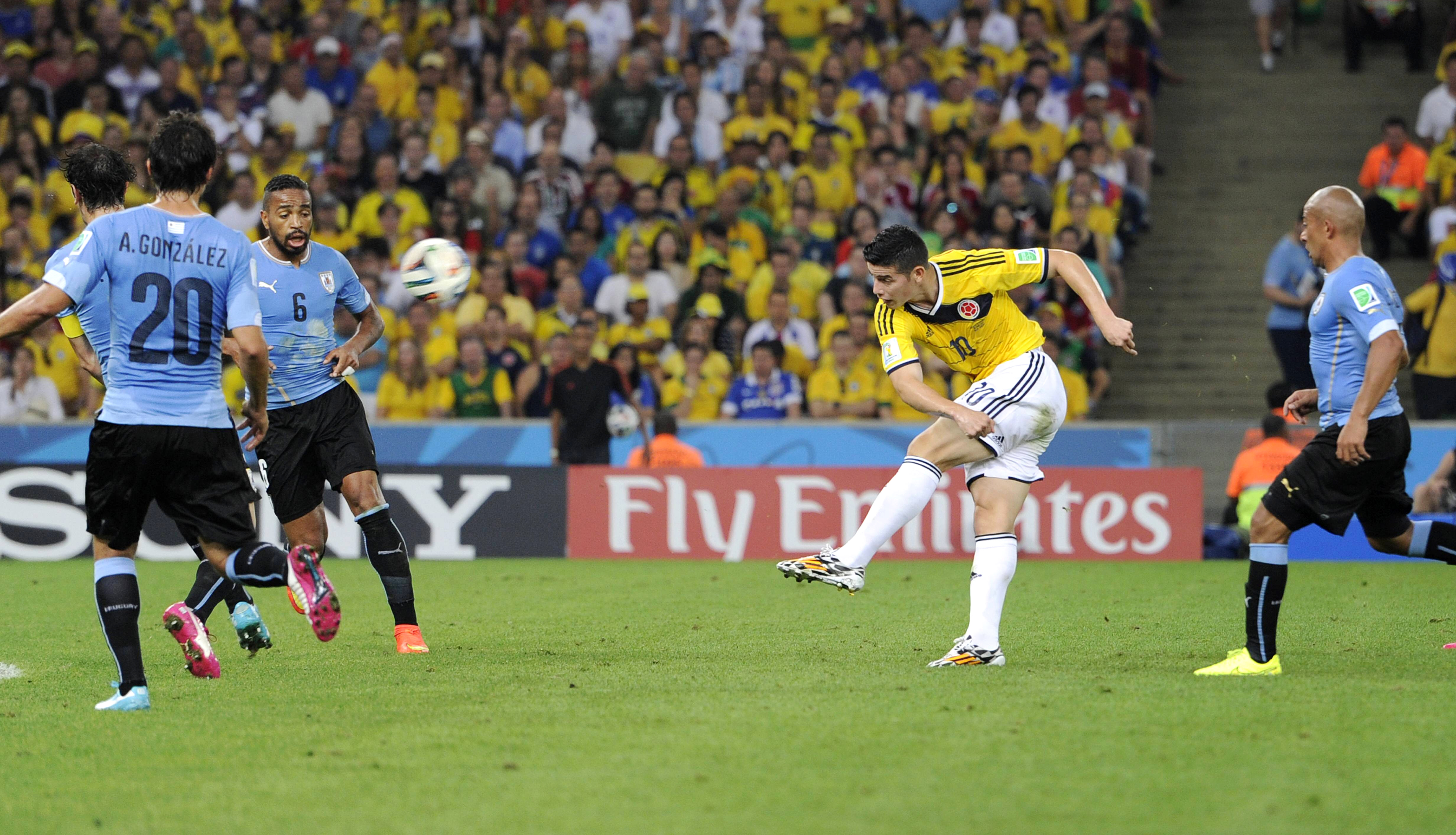 Misschien wel hét hoogtepunt van het WK 2014: de rake volley van James Rodríguez in de achtste finale tegen Uruguay.