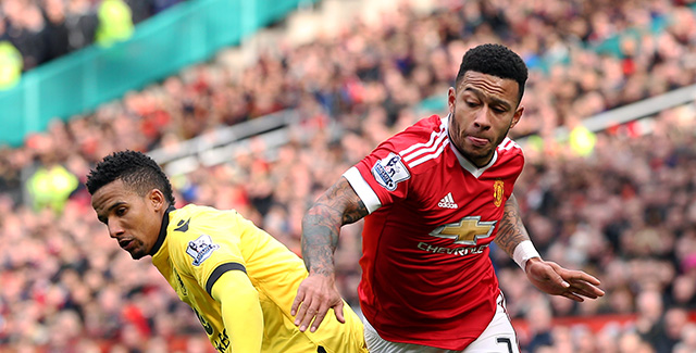 Memphis Depay deed weer eens negentig minuten mee bij Manchester United.