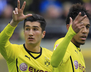Nuri Sahin en Pierre-Emerick Aubameyang hadden het verkeerd, het werd in Dortmund geen 3-0, maar 4-0. Of bedoelde de aanvaller zijn derde goal in de laatste twee duels?