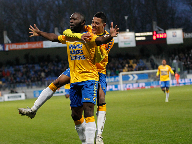 Op bezoek bij RKC is PSV tegen een pijnlijke 2-0 nederlaag aangelopen. Man van de wedstrijd was Evander Sno. De regisseur op het Waalwijkse middenveld was verantwoordelijk voor beide treffers. 